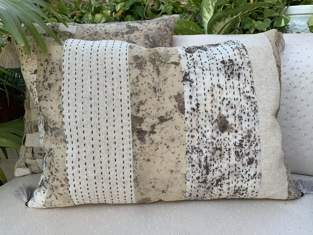 UPCYCLED CUSHION - WOODY LUMBAR